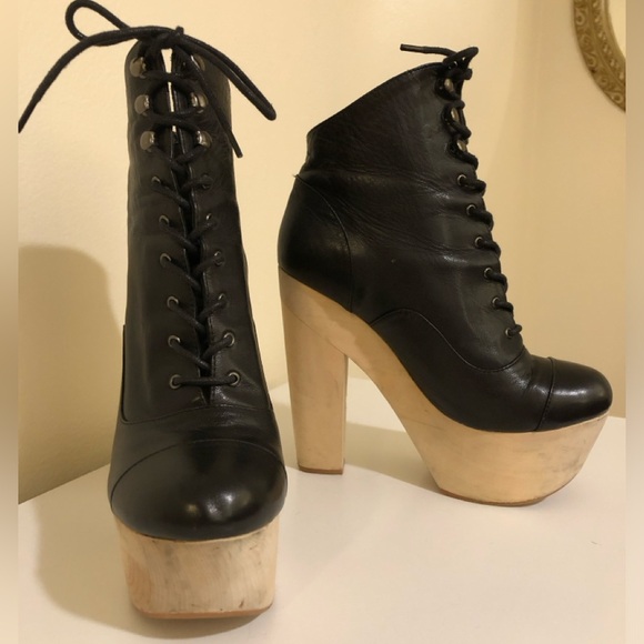 Chloe Sevigny Opening Ceremony “Mary Ellen” Chunky High Heel Boots - Picture 3 of 6